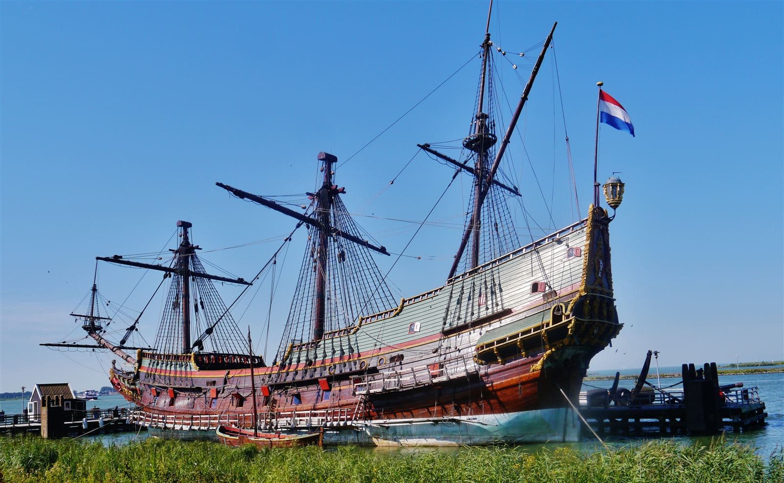 Replica van de Batavia aan de Bataviawerf in Lelystad